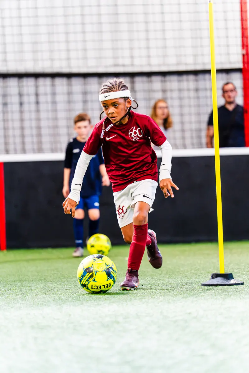 Joueur 360FT en plein effort à l'entraînement